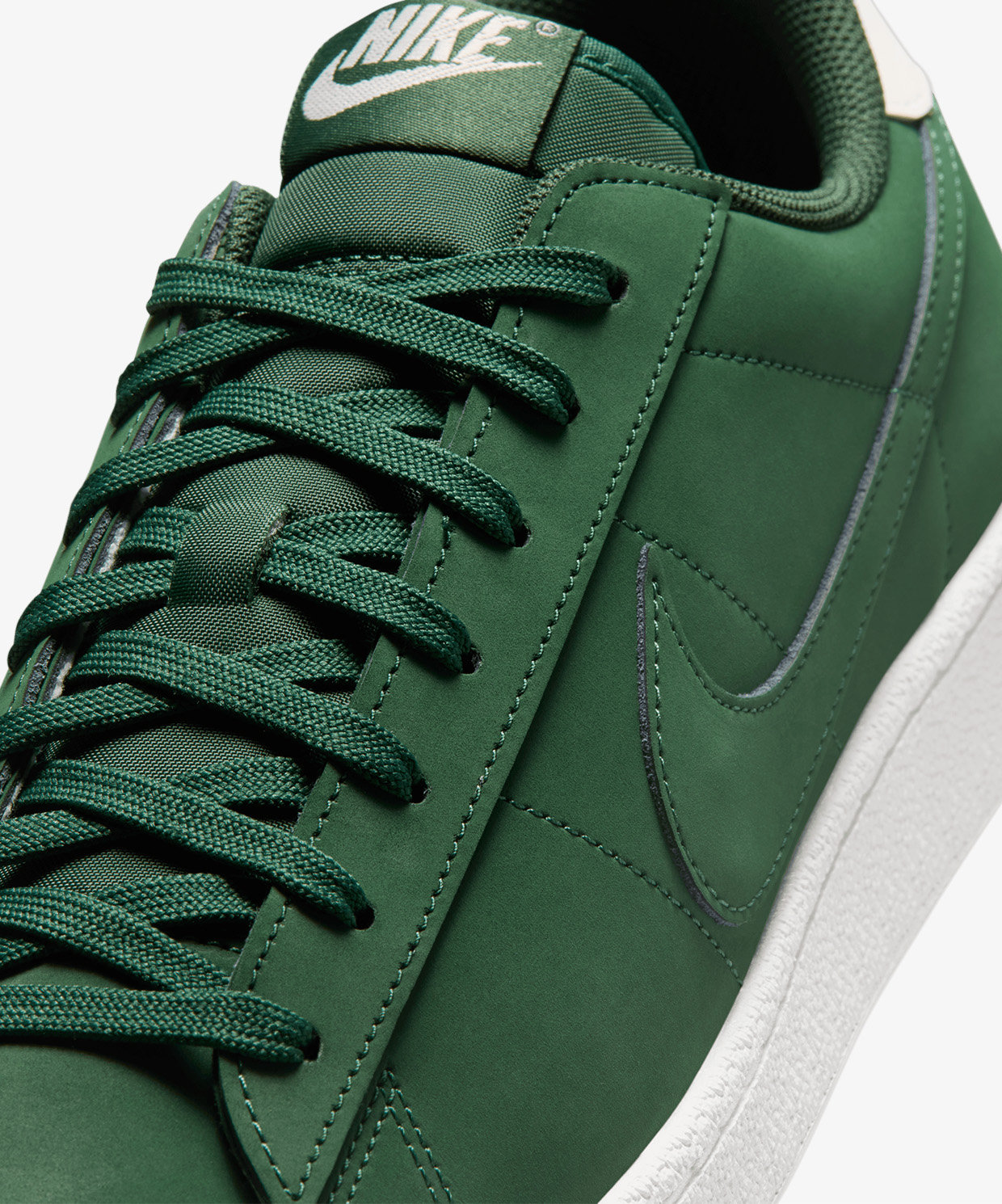 marquee-584800-7