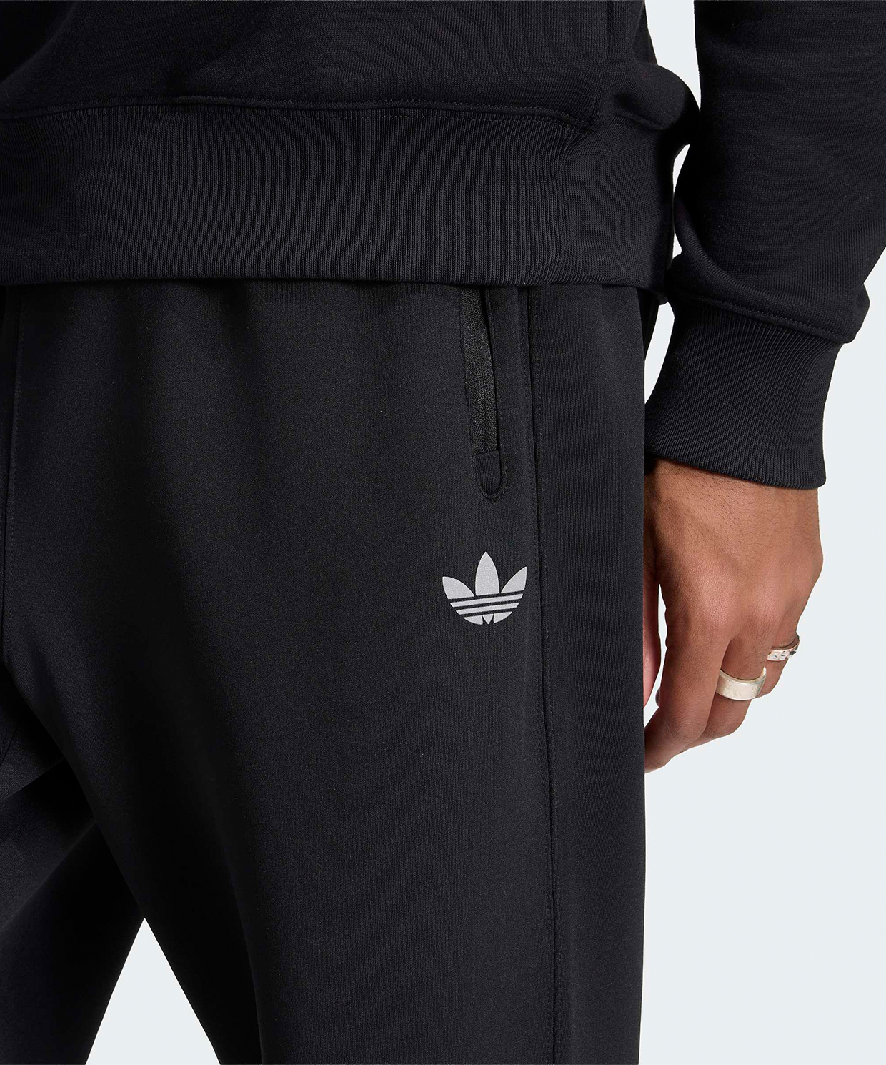 marquee-634216-3