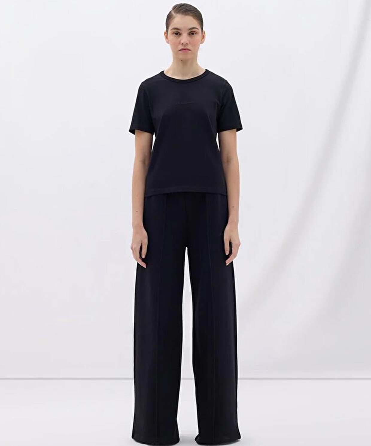 marquee-485216-4