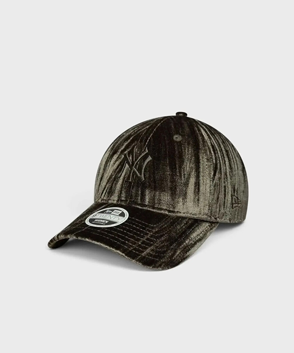New Era New York Yankees Velour 9Twenty