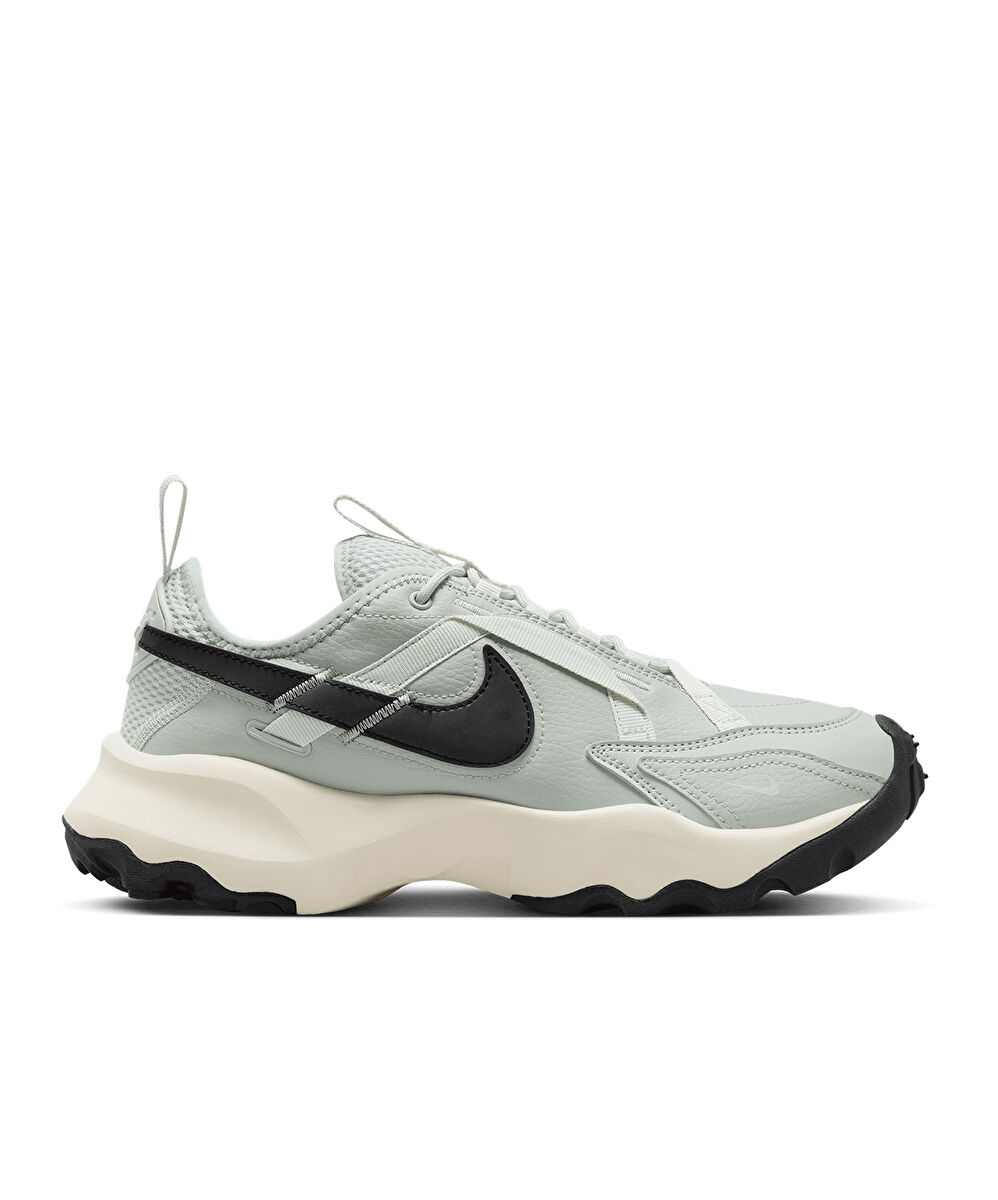 Nike TC 7900