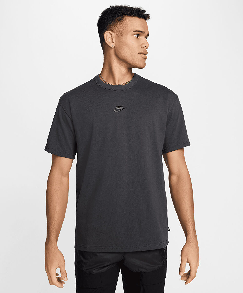 Nike Sportswear Premium Essentials T-Shirt