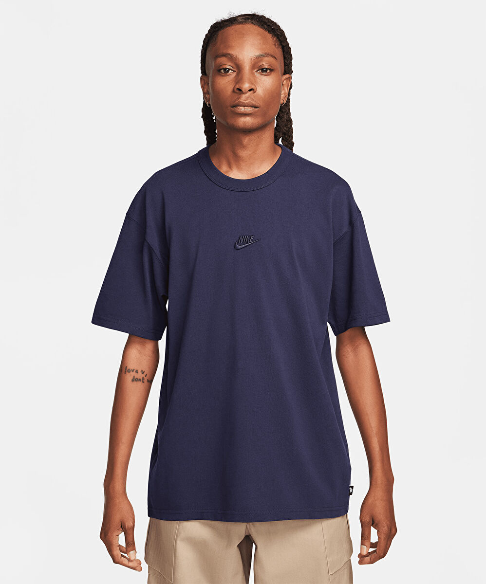 Nike Sportswear Premium Essentials T-Shirt