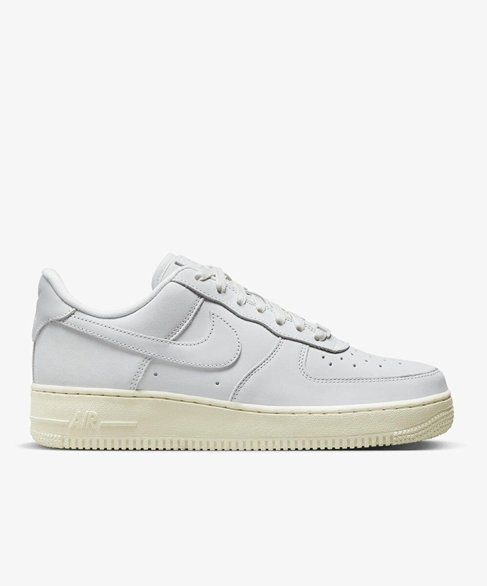 Nike Air Force 1 Premium