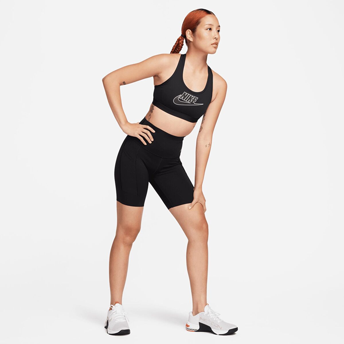 Nike Swoosh Spor Sütyeni