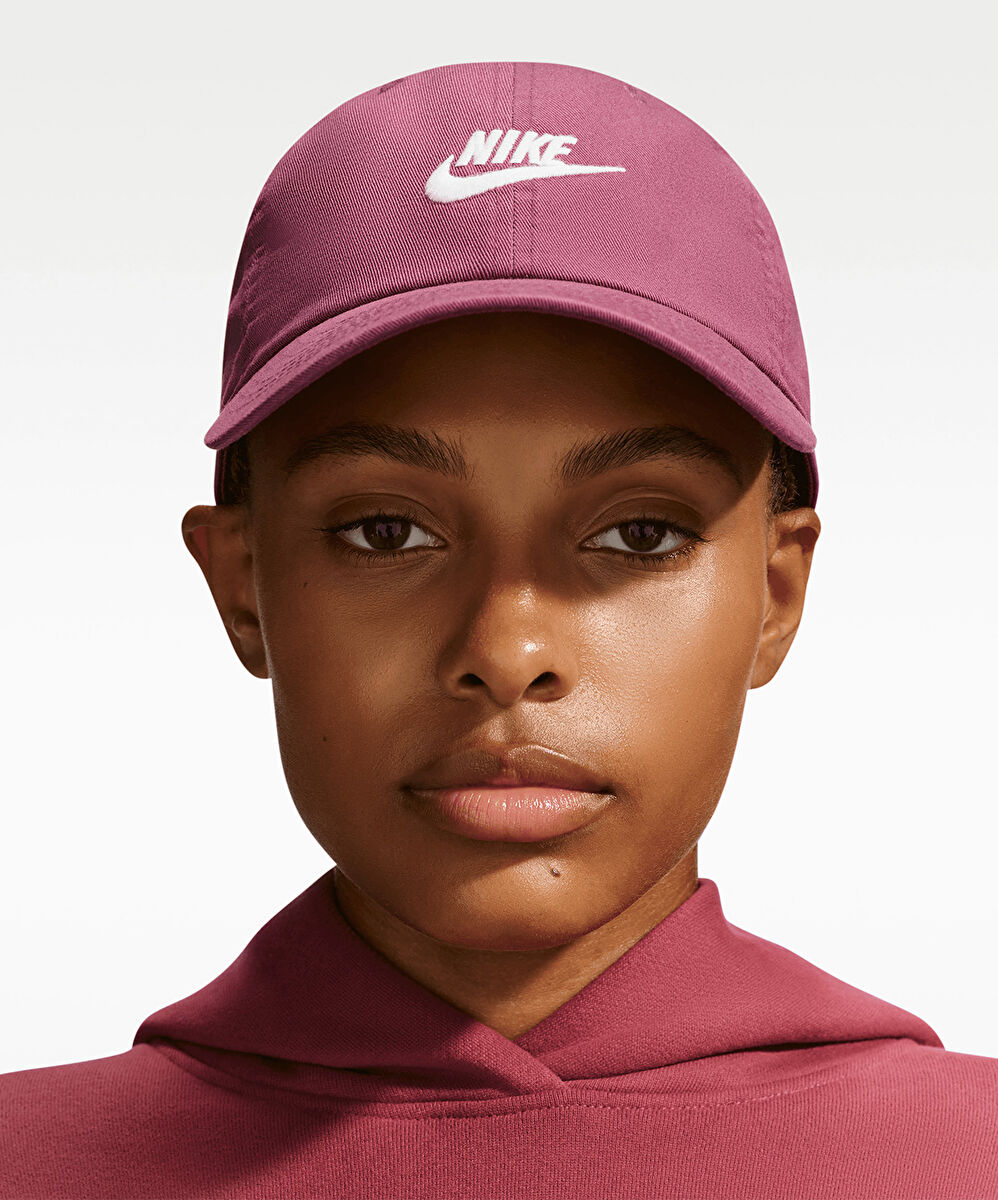 Nike Club Unstructured Futura Wash Cap