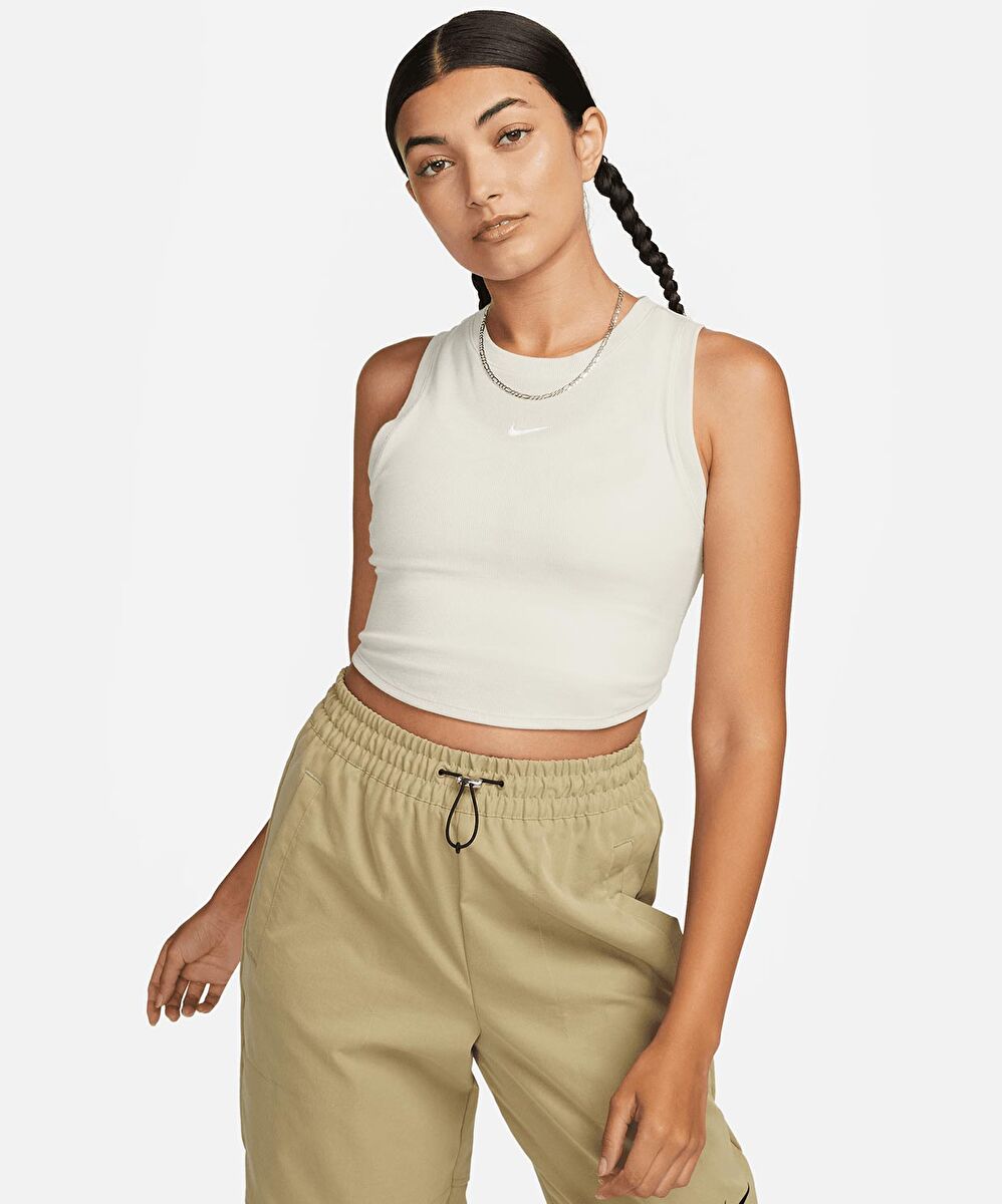 Nike Sportswear Chill Knit Tight Cropped Mini-Rib Tank Top