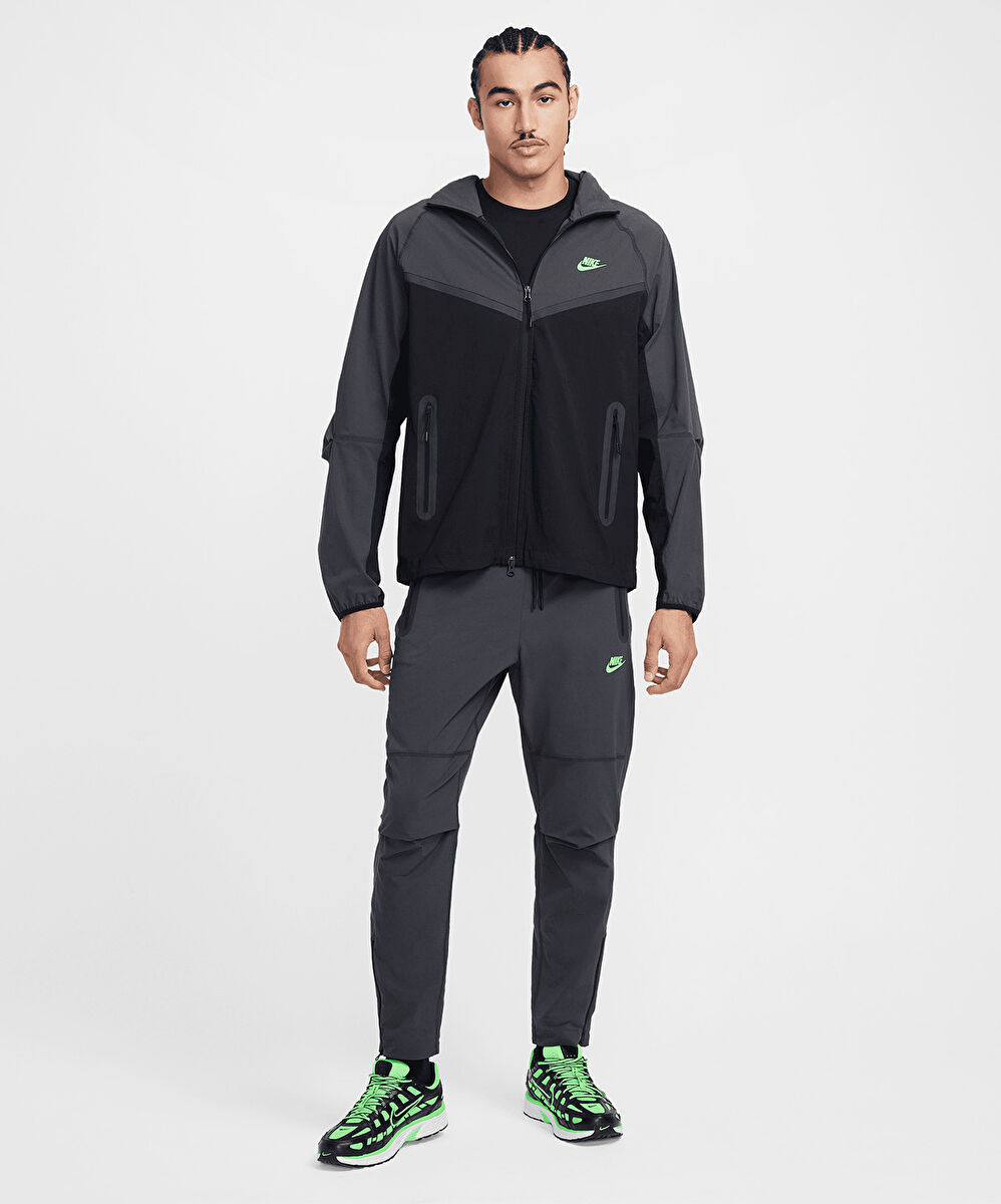 Nike Tech Woven Sweatpants