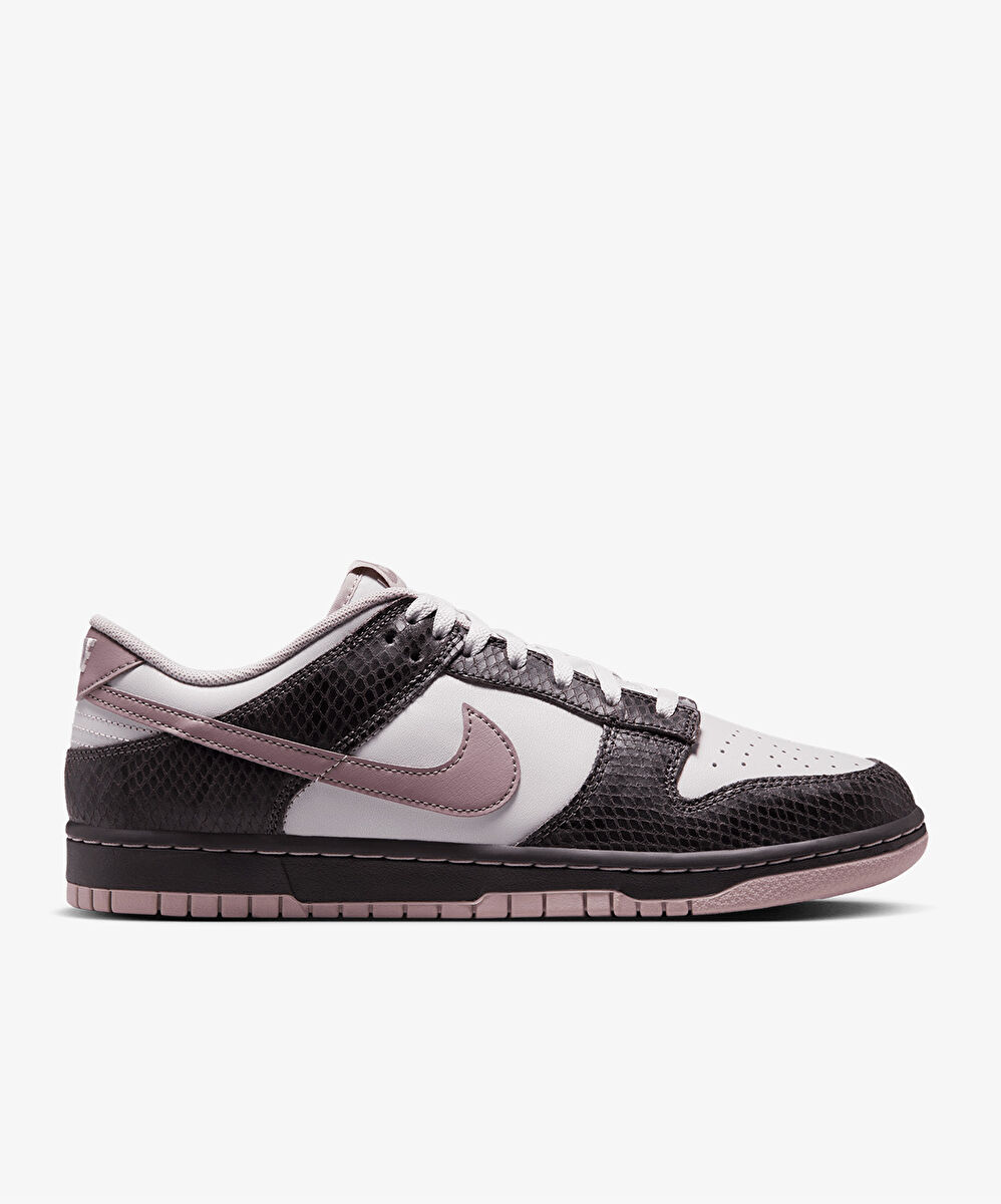 Nike Dunk Low SE