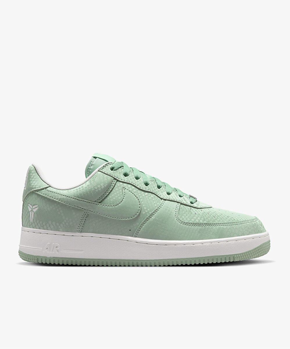 Nike Kobe Air Force 1 Low