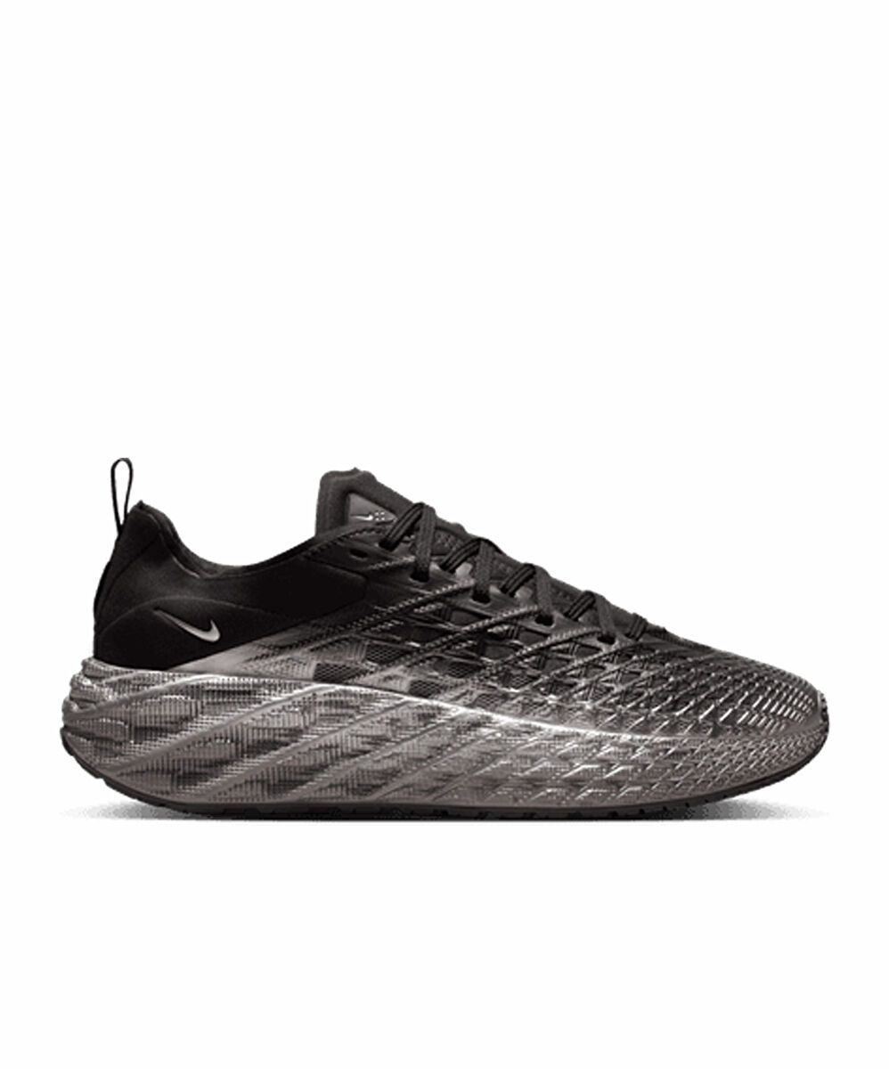 Nike Ava Edge