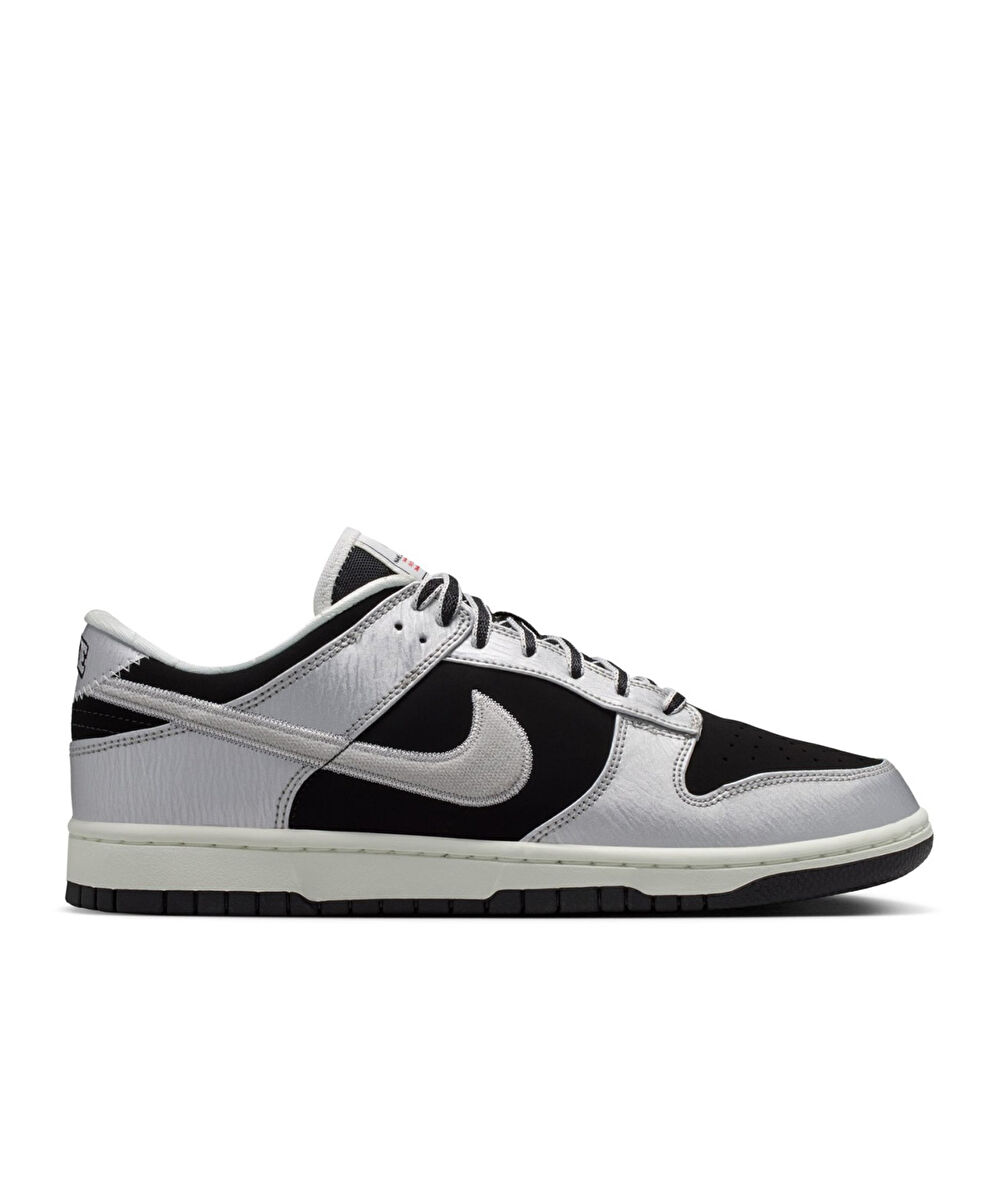 Nike Dunk Low Retro