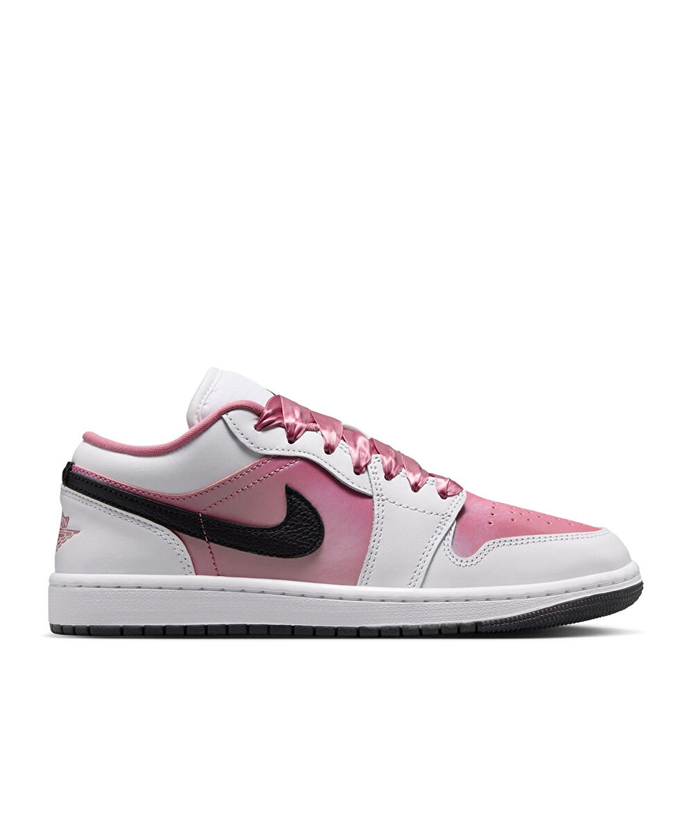 Jordan Air 1 Low SE