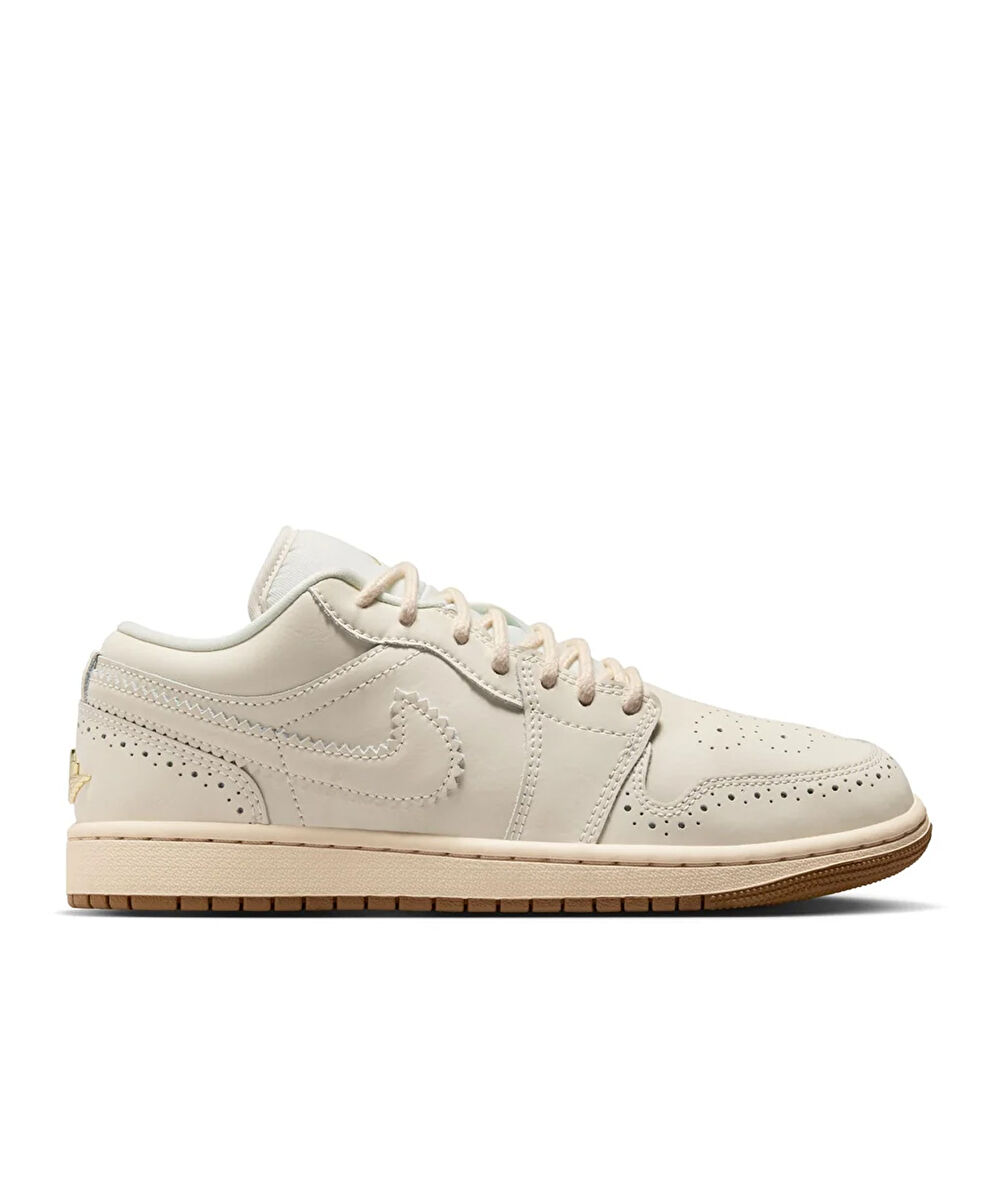 Jordan Air 1 Low SE