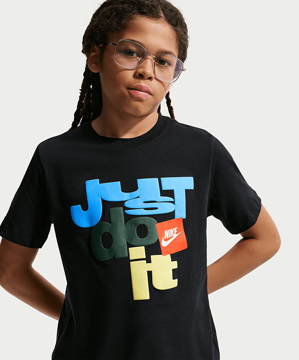 Nike Sportswear T-Shirt