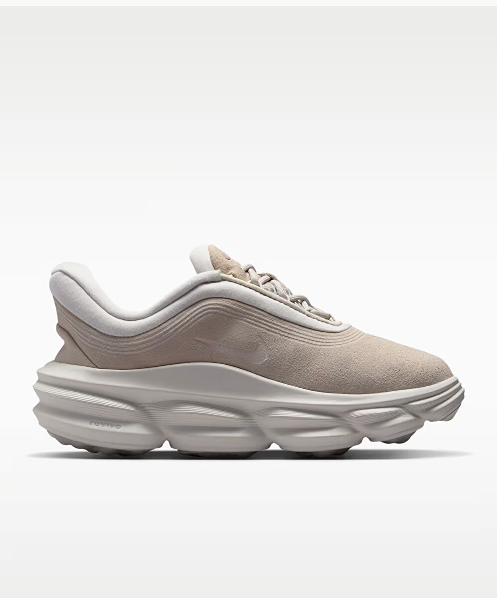 Nike 24.7
