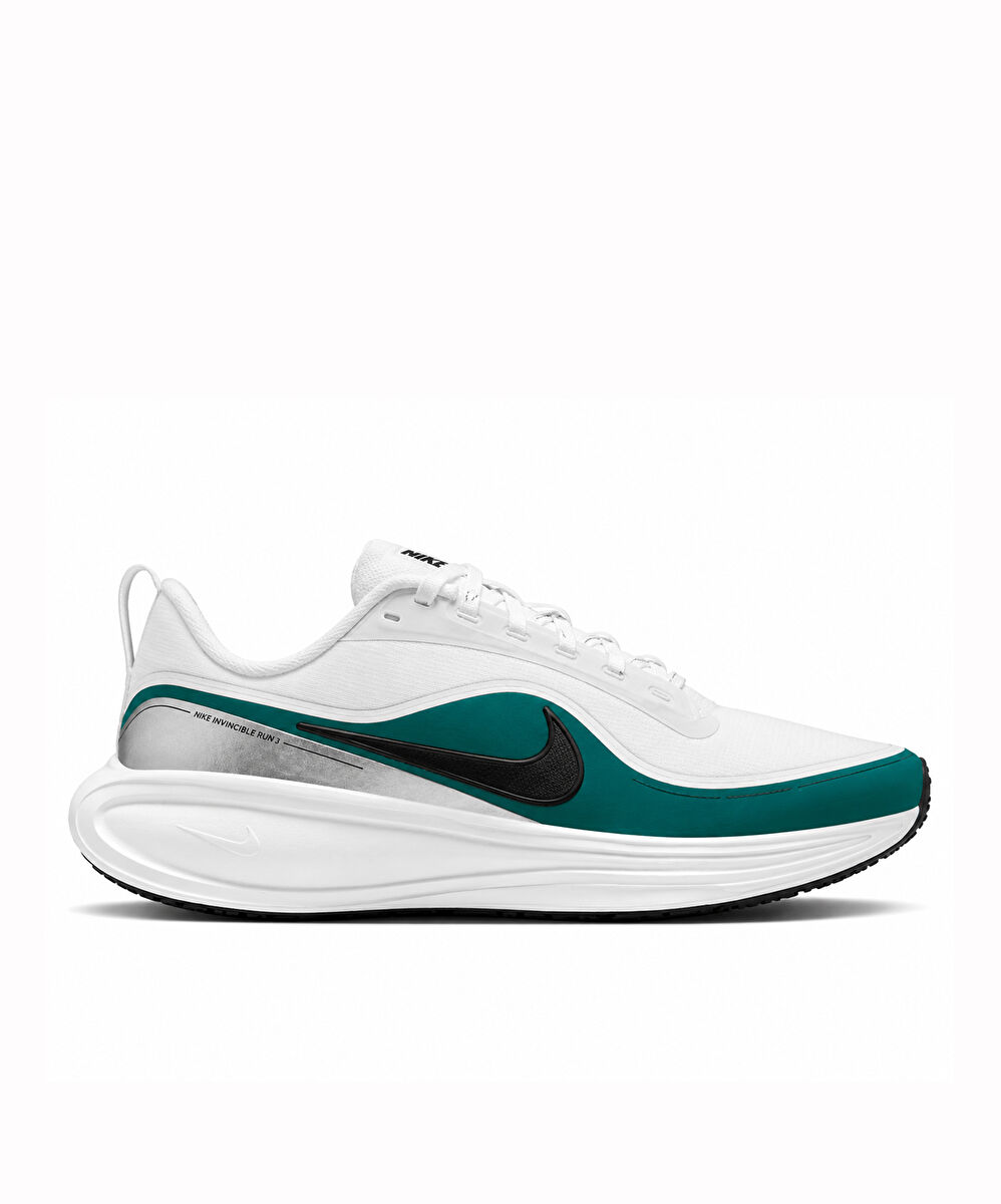 Nike Revolution 8 Utility