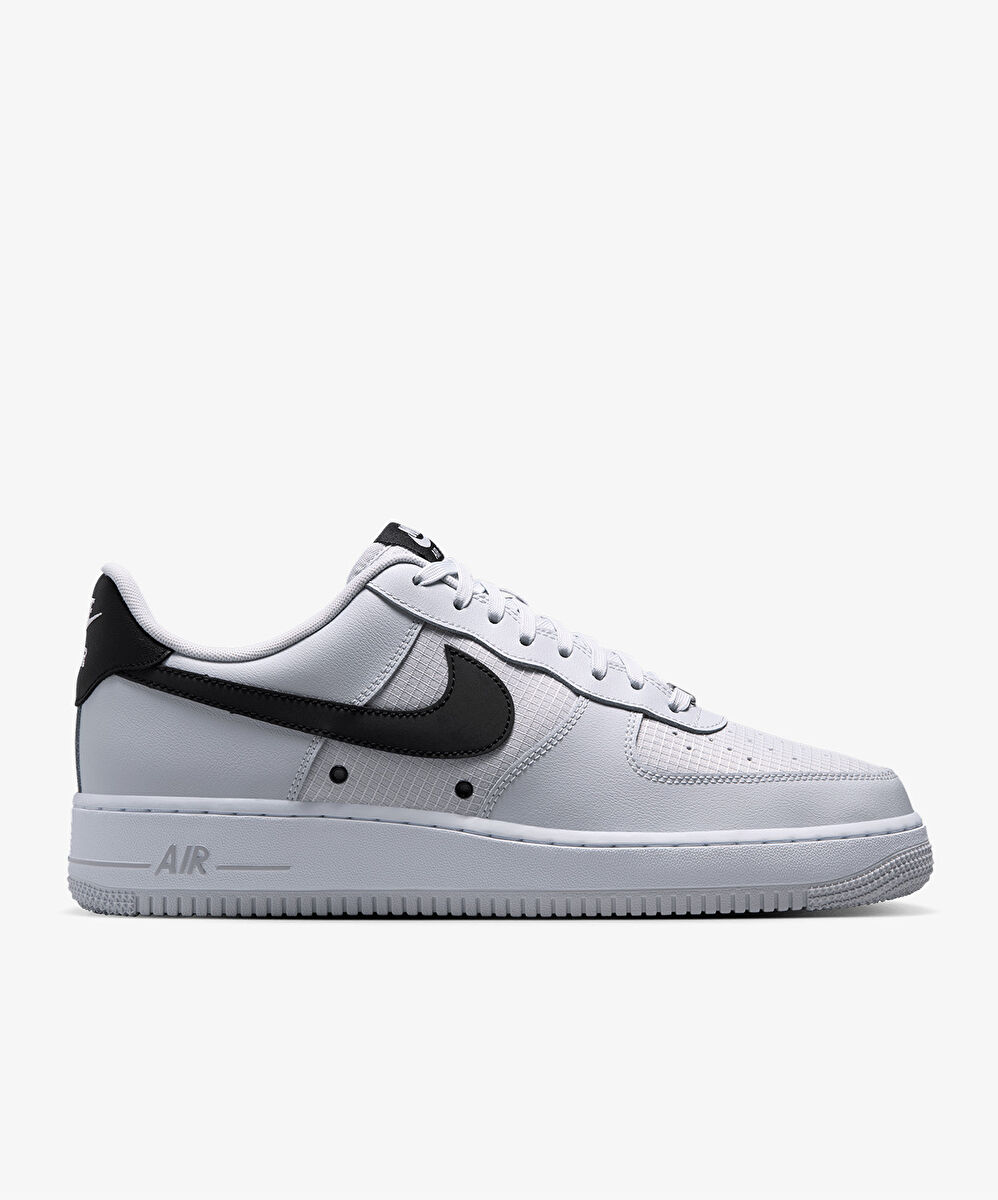 Nike Air Force 1 '07 LV8