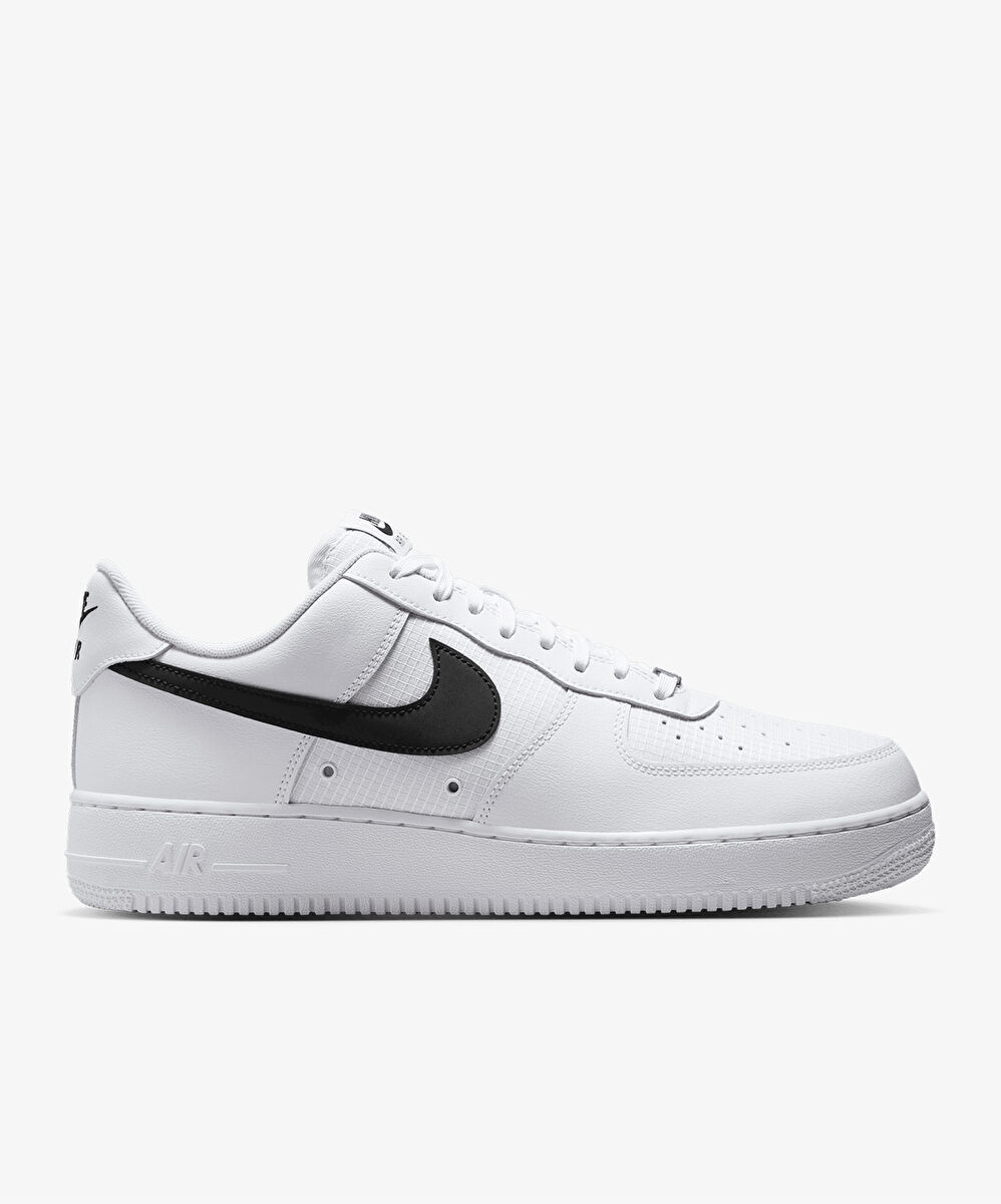 Nike Air Force 1 '07 LV8