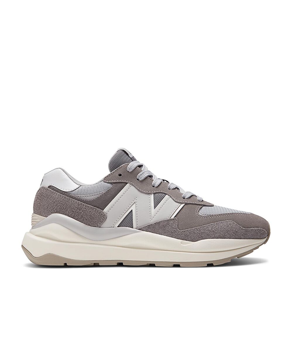 New Balance 5740 Lifestyle Womens Shoes
