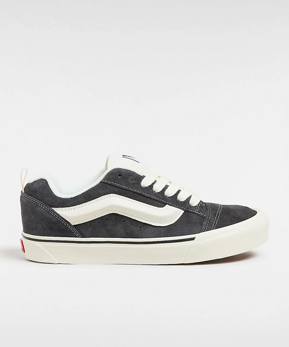 Vans Knu Skool