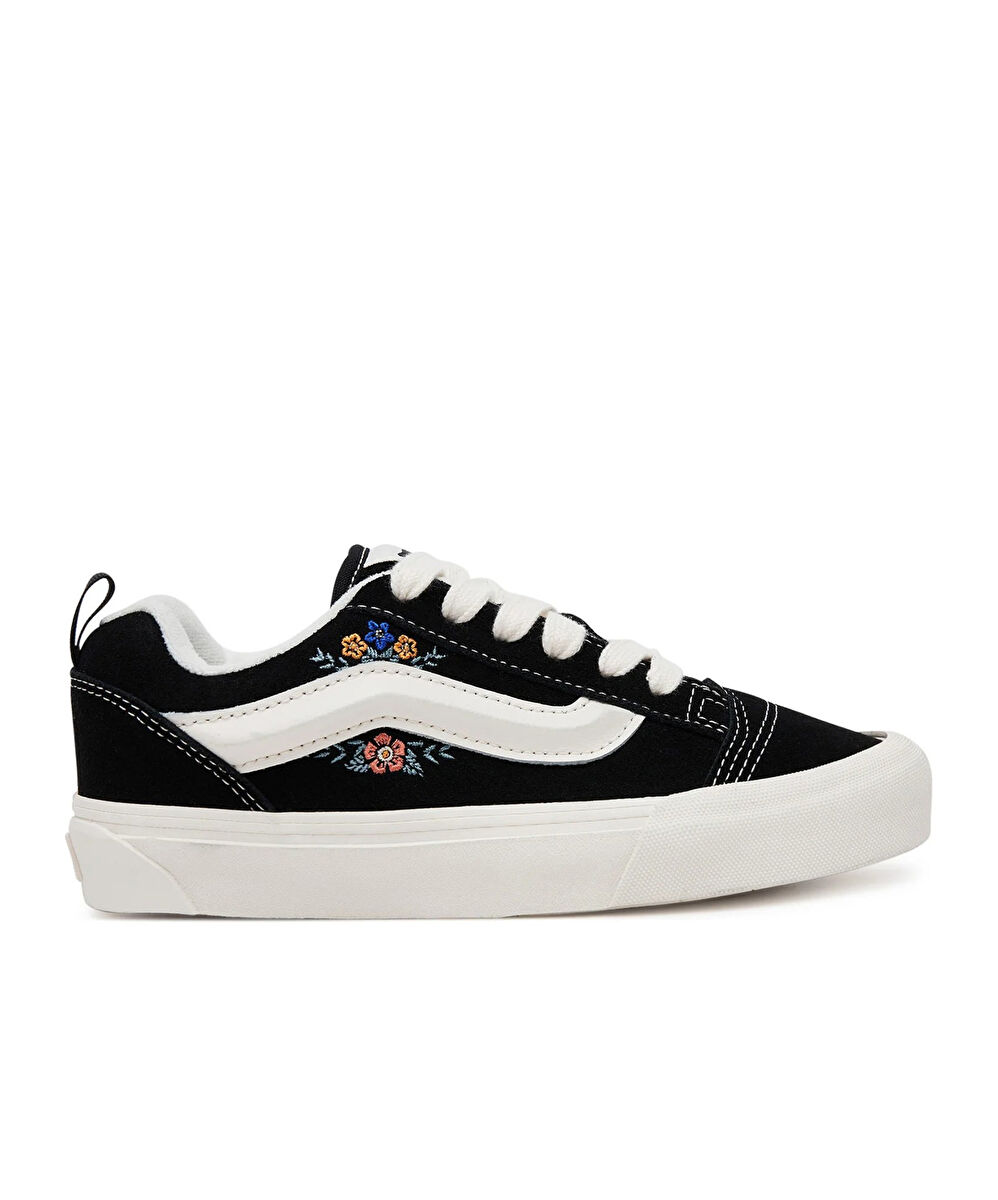 Vans Knu Skool