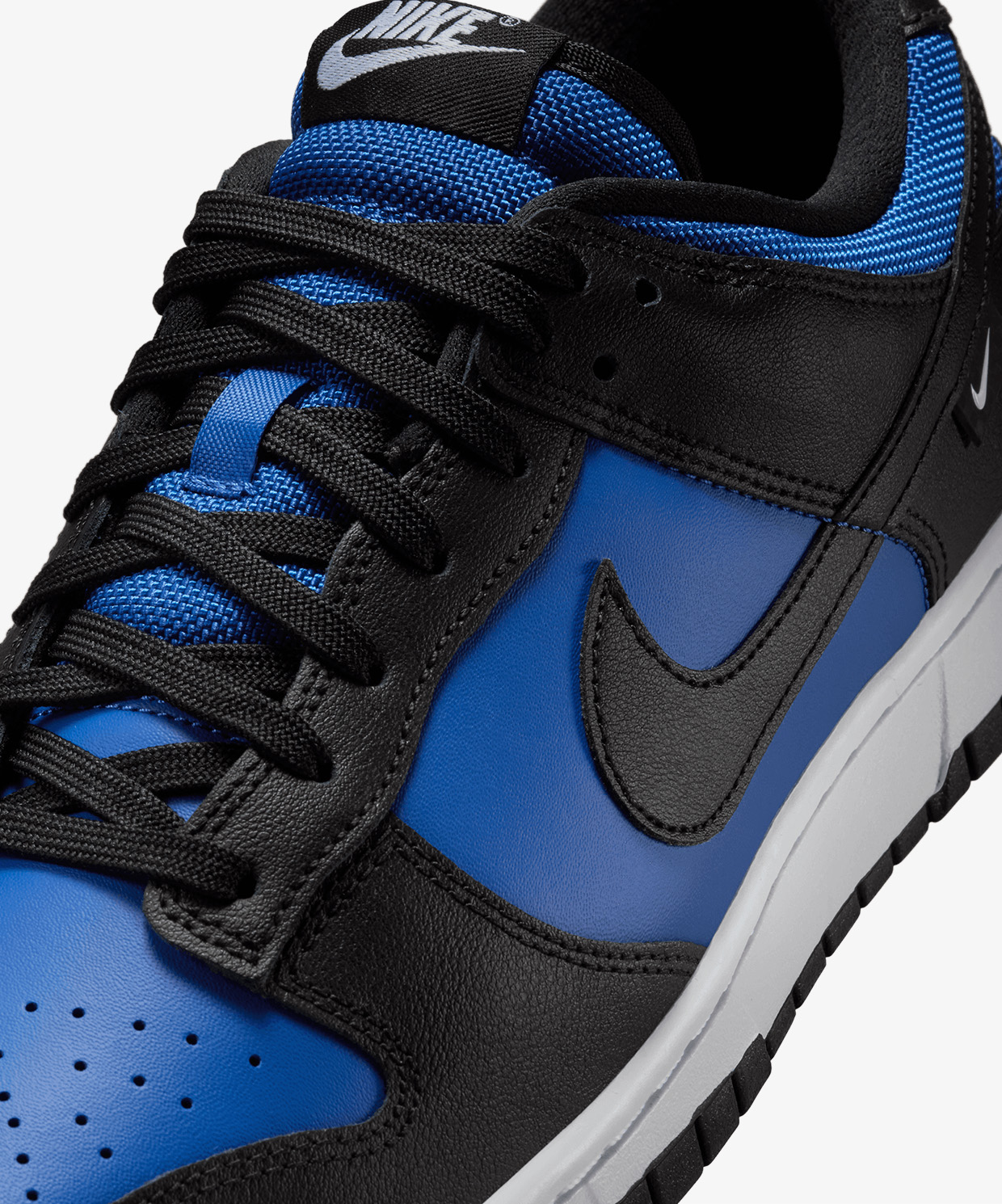 Nike Dunk Low Sneaker HM9606-400 - Sneaks Up