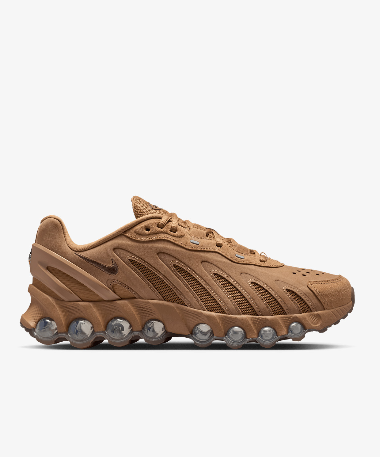 未使用 WILLFULLY sheer motif lace OP tan Nike Air Max DN8 Leather Sneaker IB6381-200 - Sneaks Up