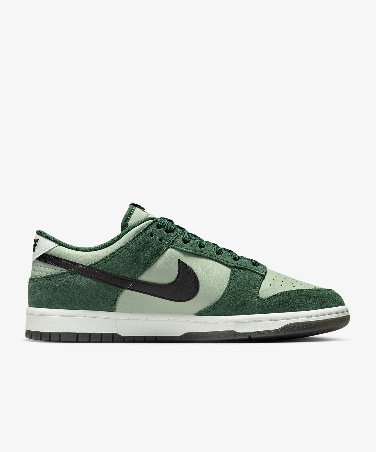 Nike Dunk Low Retro SE Sneaker IB6399-301 - Sneaks Up