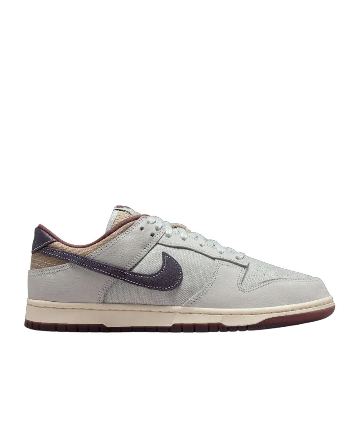 Nike Dunk Low Retro SE Sneaker IB6752-100 - Sneaks Up