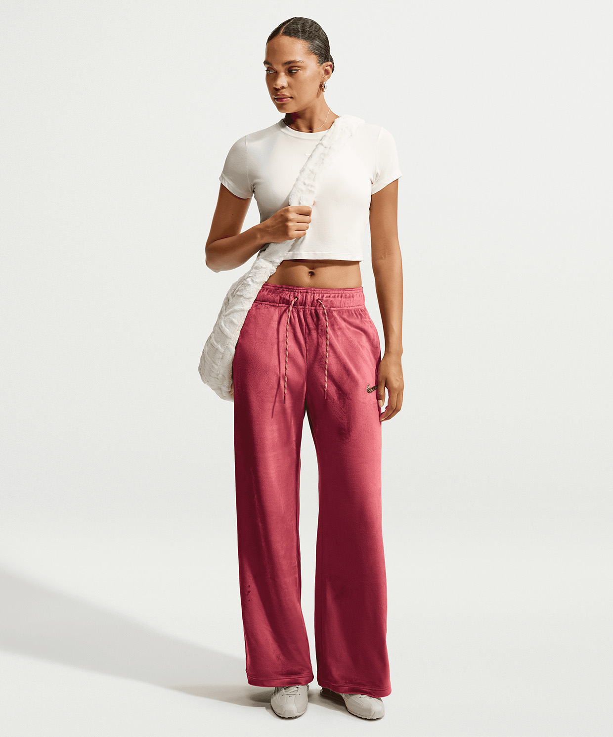 Nike Sportswear High-Waisted Wide-Leg Velour Pants